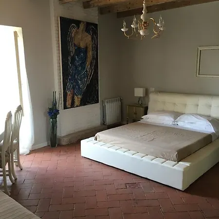 Vicolo Del Nido B&B Paderno Franciacorta Exterior photo
